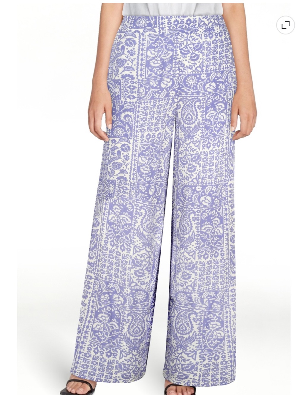 Jessica Simpson Lavender & White Printed Wide Leg Pants